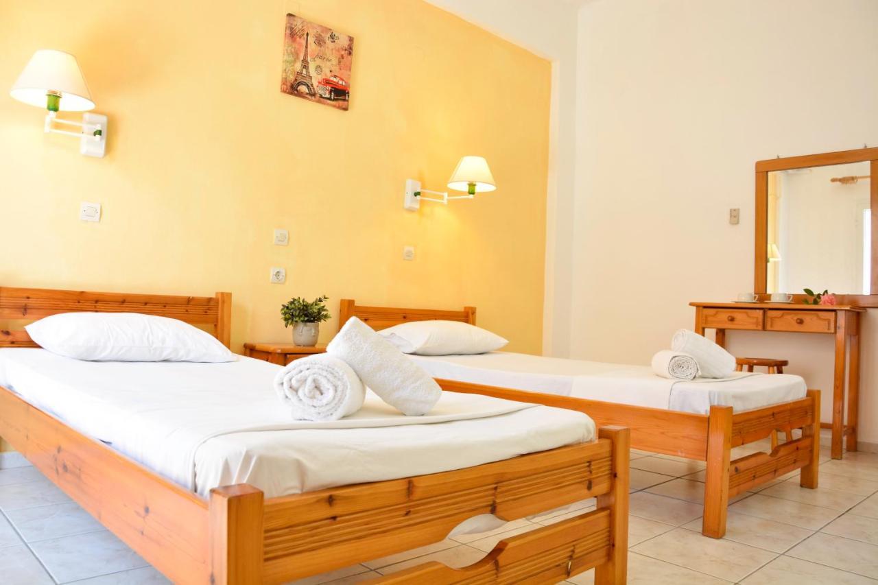Loula Apartments Kavos Bagian luar foto