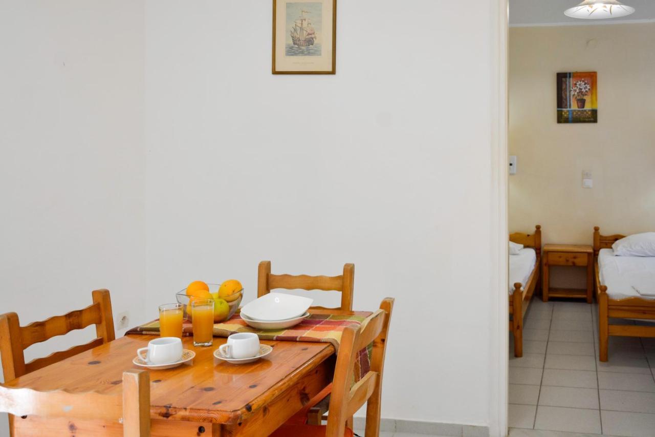 Loula Apartments Kavos Bagian luar foto