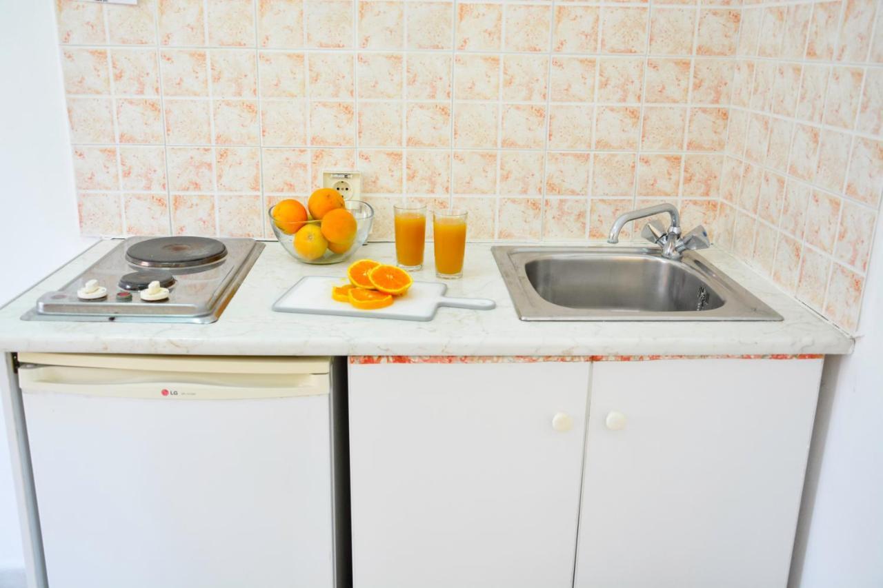 Loula Apartments Kavos Bagian luar foto
