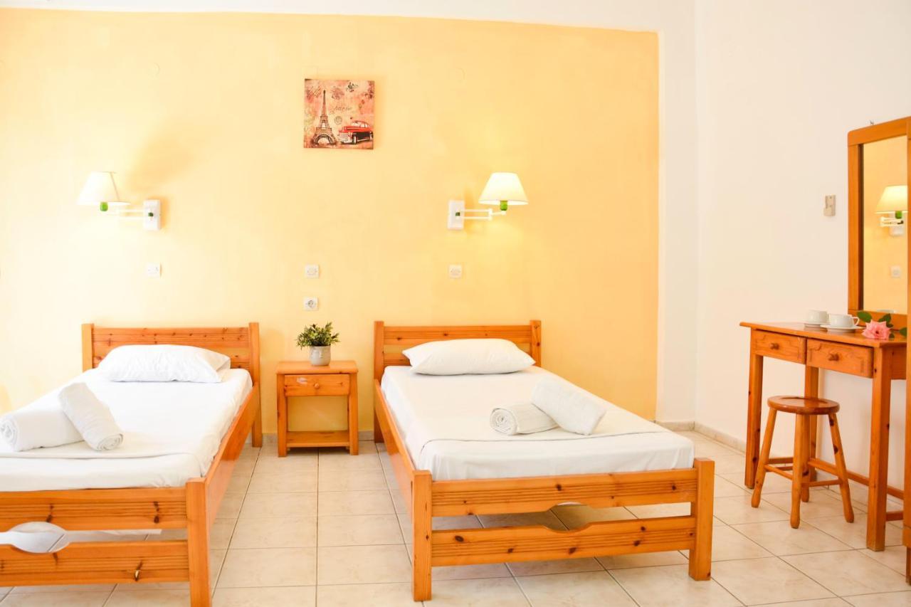 Loula Apartments Kavos Bagian luar foto